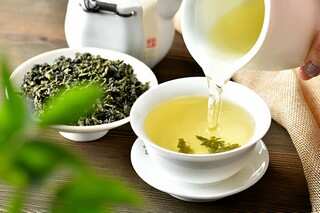 描写春天的优美对联(春天农村油菜花对联)